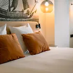 Urban Style Laperouse 4* Albi