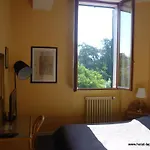 Urban Style Laperouse Hotel Albi