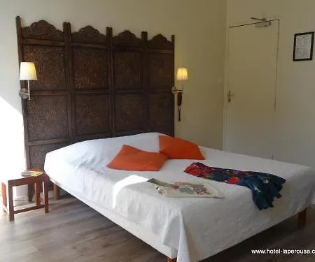 Hotel Laperouse 2*