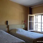 Urban Style Laperouse 4*