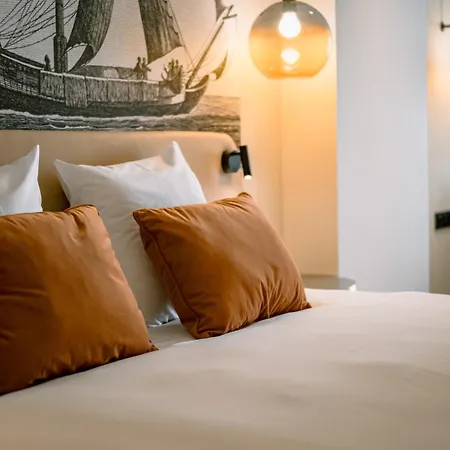 Urban Style Laperouse 4* Albi