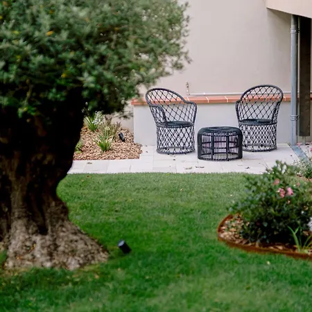 Urban Style Laperouse Hotel Albi