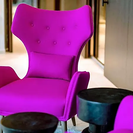 Urban Style Laperouse 4* Albi