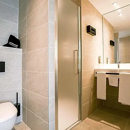 Urban Style Laperouse Hotel