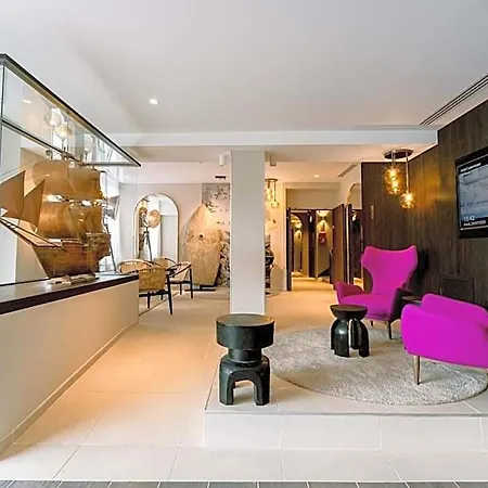 Urban Style Laperouse