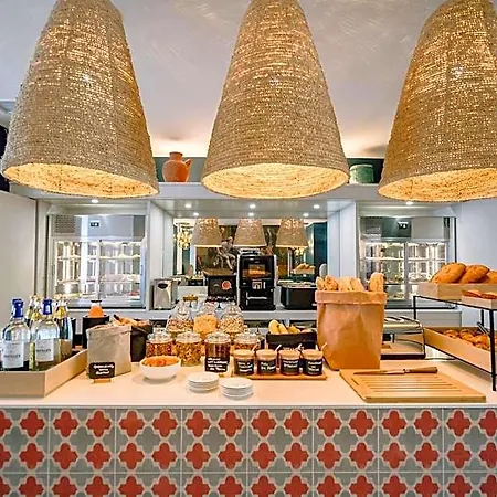 Urban Style Laperouse Hotel Albi