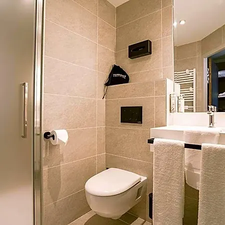 Urban Style Laperouse Hotel 4*