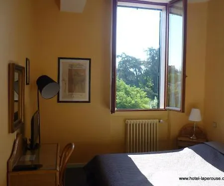 Urban Style Laperouse Hotel Albi