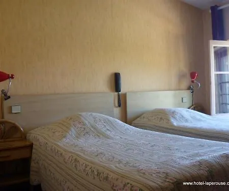 Urban Style Laperouse 4*