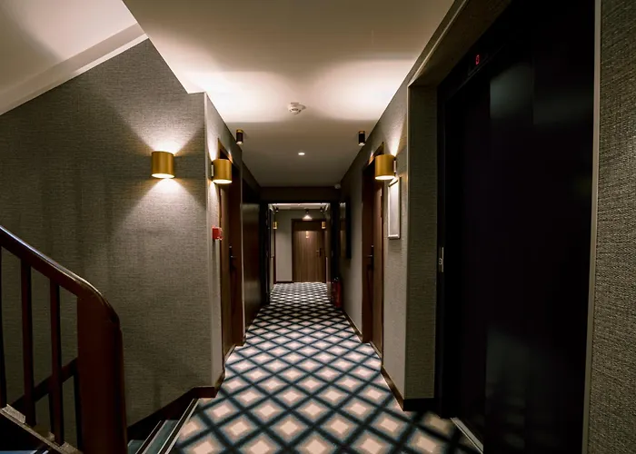 Urban Style Laperouse فندق