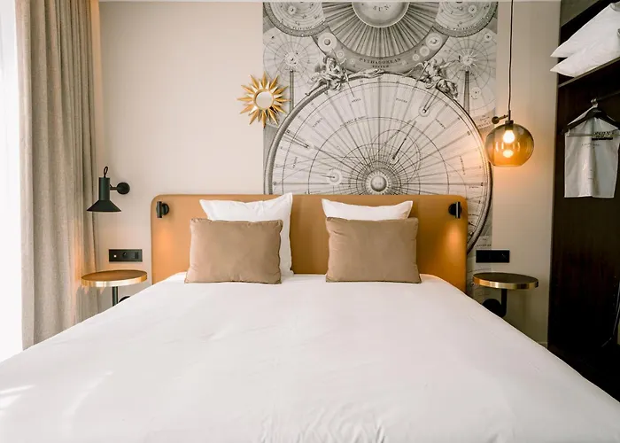 فندق Urban Style Laperouse 4*